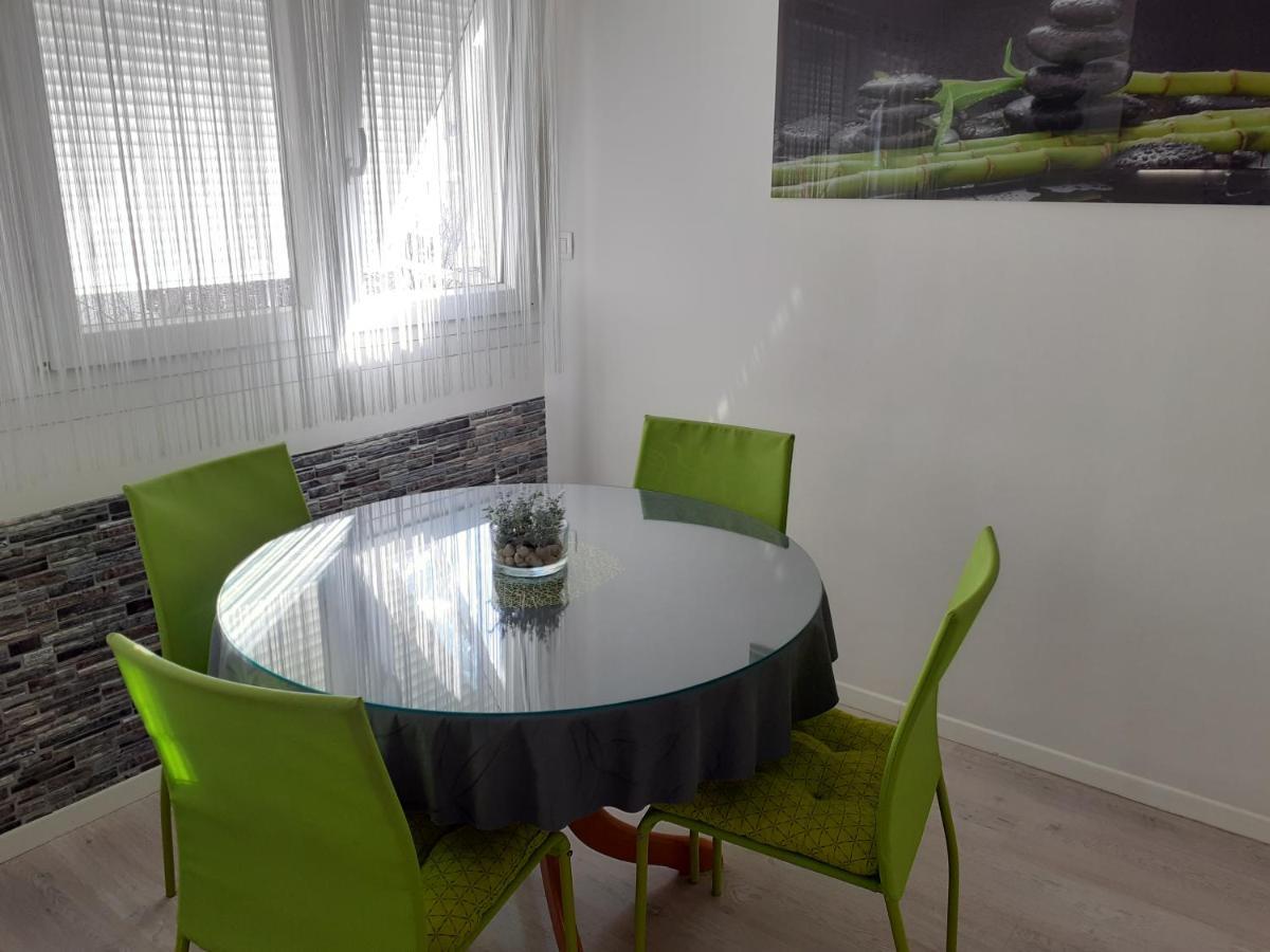 Apartma Siesta *